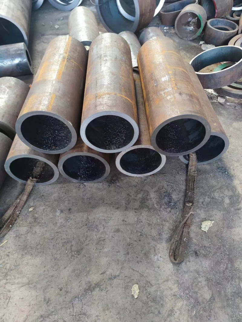 沙依巴克沙依巴克沙依巴克12Cr1MovG无缝钢管切割